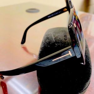 Tom Ford Gabriella Sunglasses